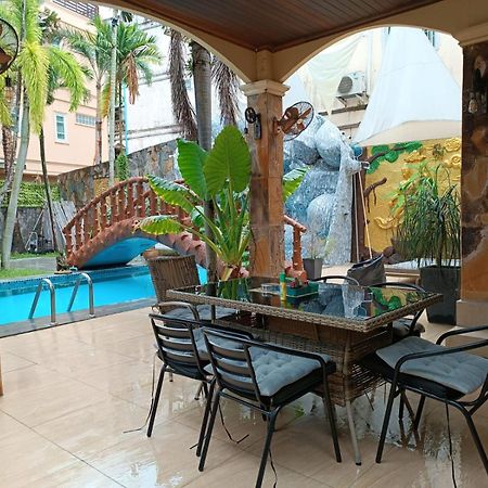 Villa Cologne​ @Nanai Villa Patong Kültér fotó